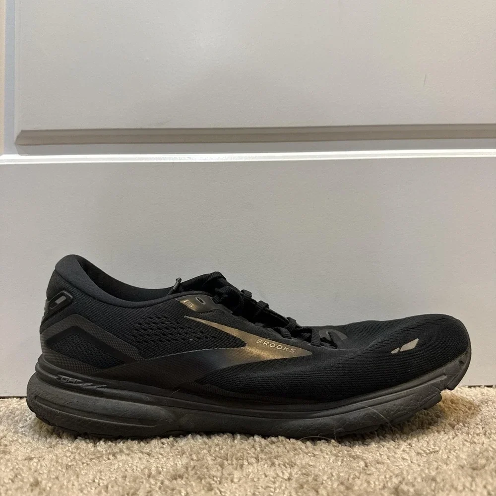 Brooks Ghost 15 Shoes Mens Size 13 Black Wide 2E Road Running Sneakers Athletic
